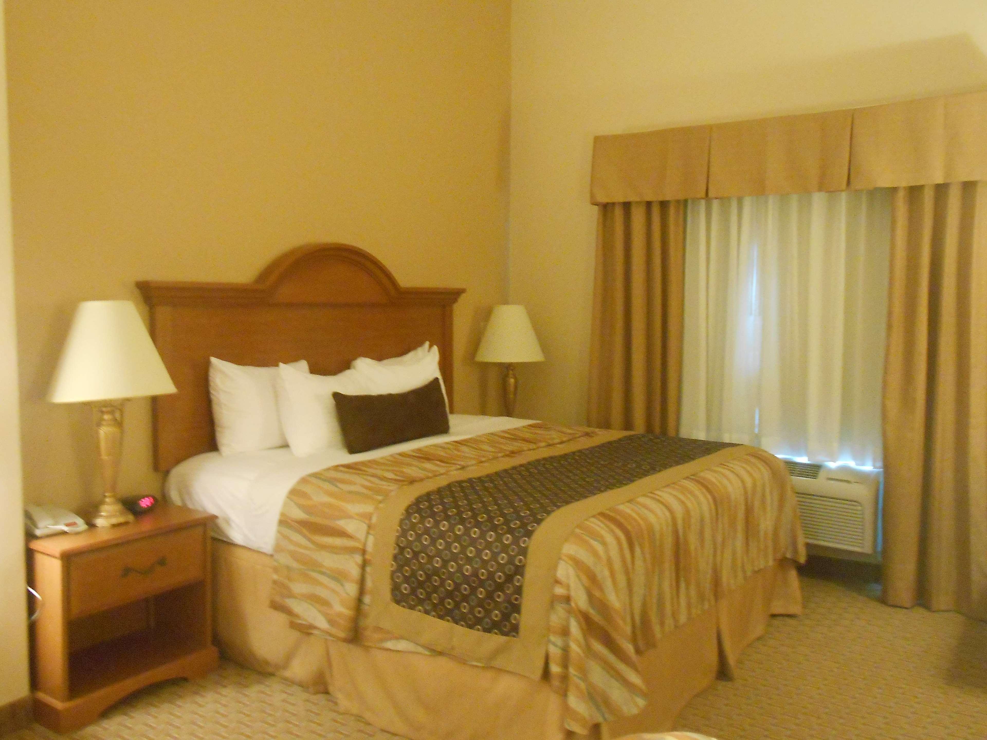 Best Western Plus New Caney Inn & Suites Екстер'єр фото