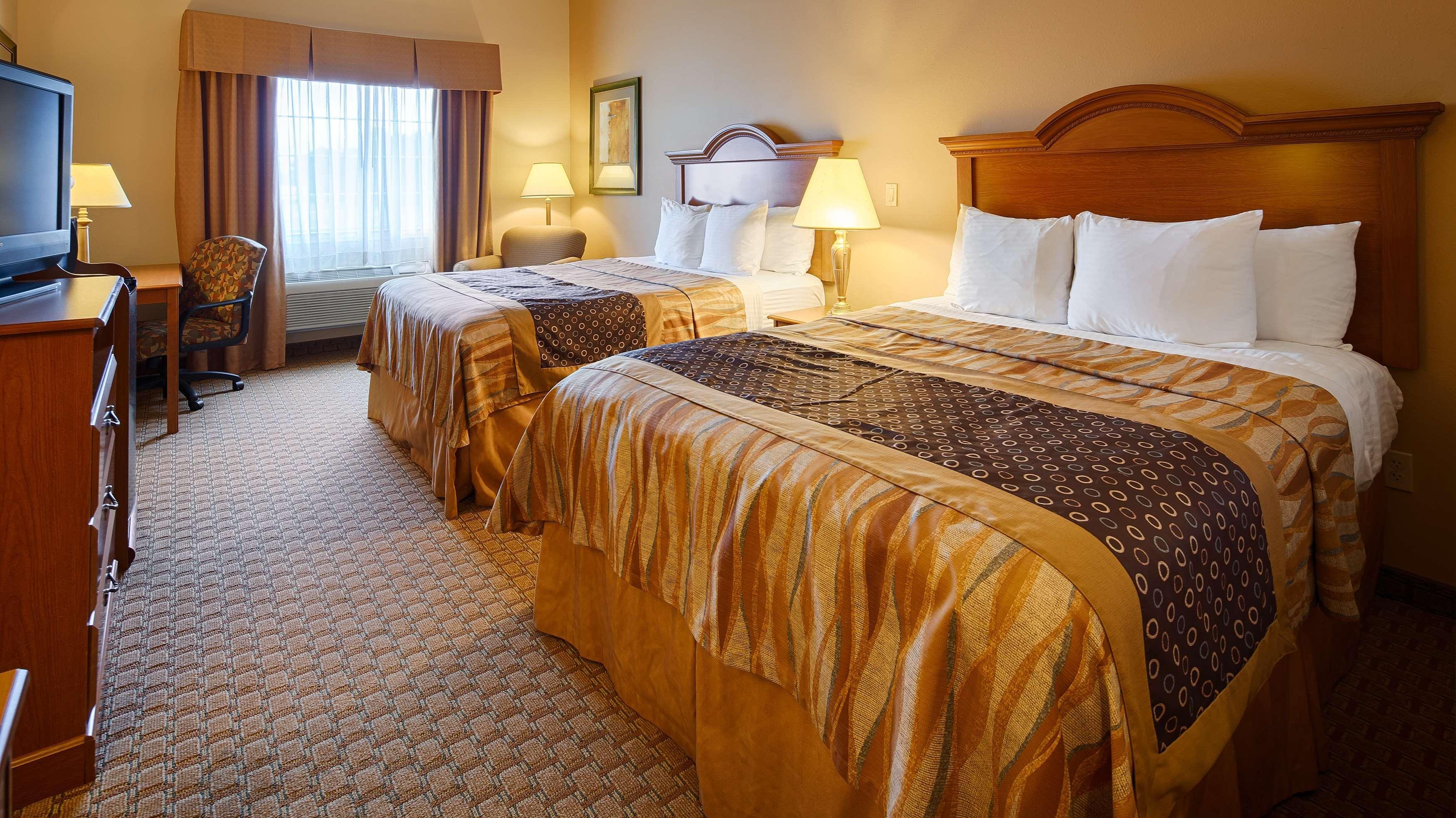 Best Western Plus New Caney Inn & Suites Екстер'єр фото