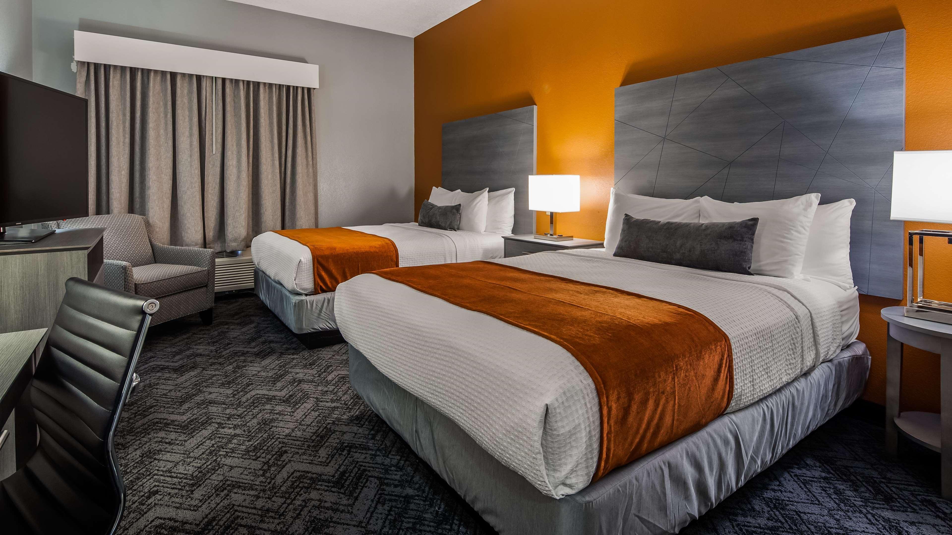 Best Western Plus New Caney Inn & Suites Екстер'єр фото