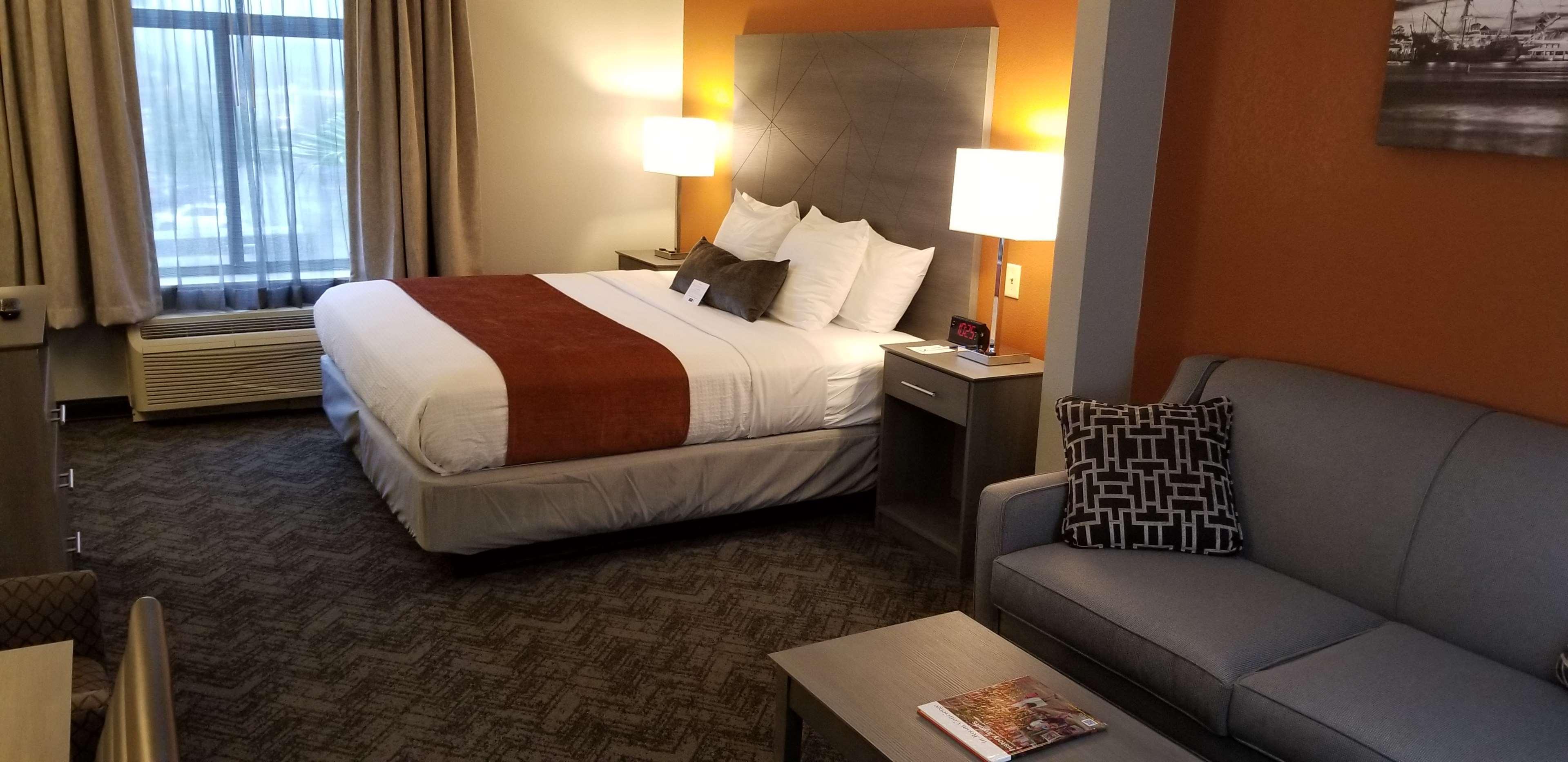Best Western Plus New Caney Inn & Suites Екстер'єр фото