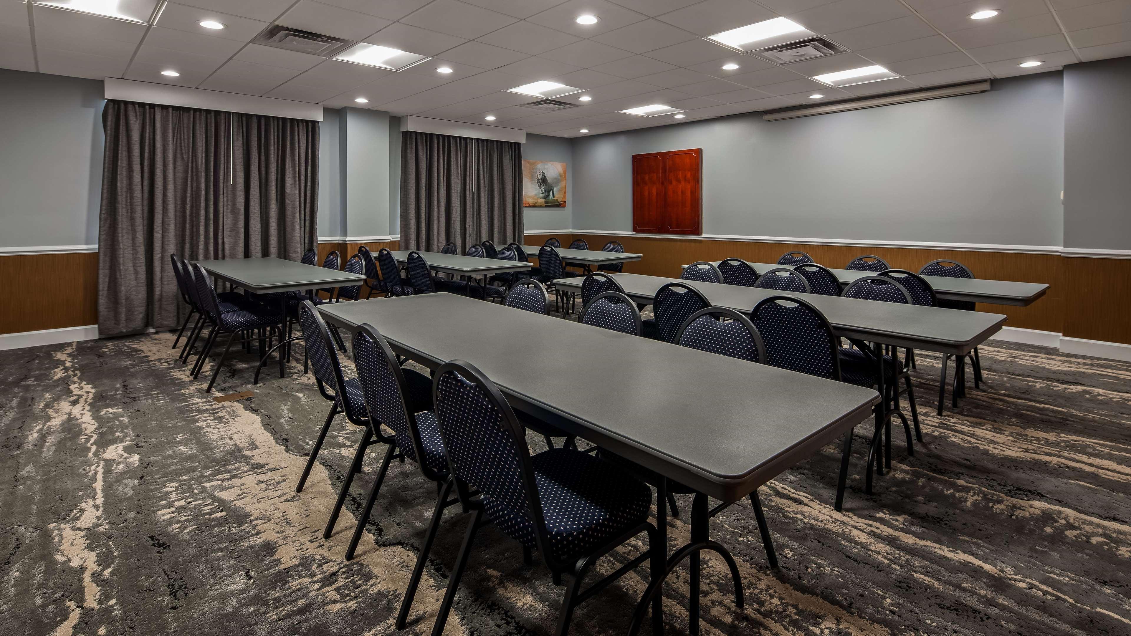 Best Western Plus New Caney Inn & Suites Екстер'єр фото