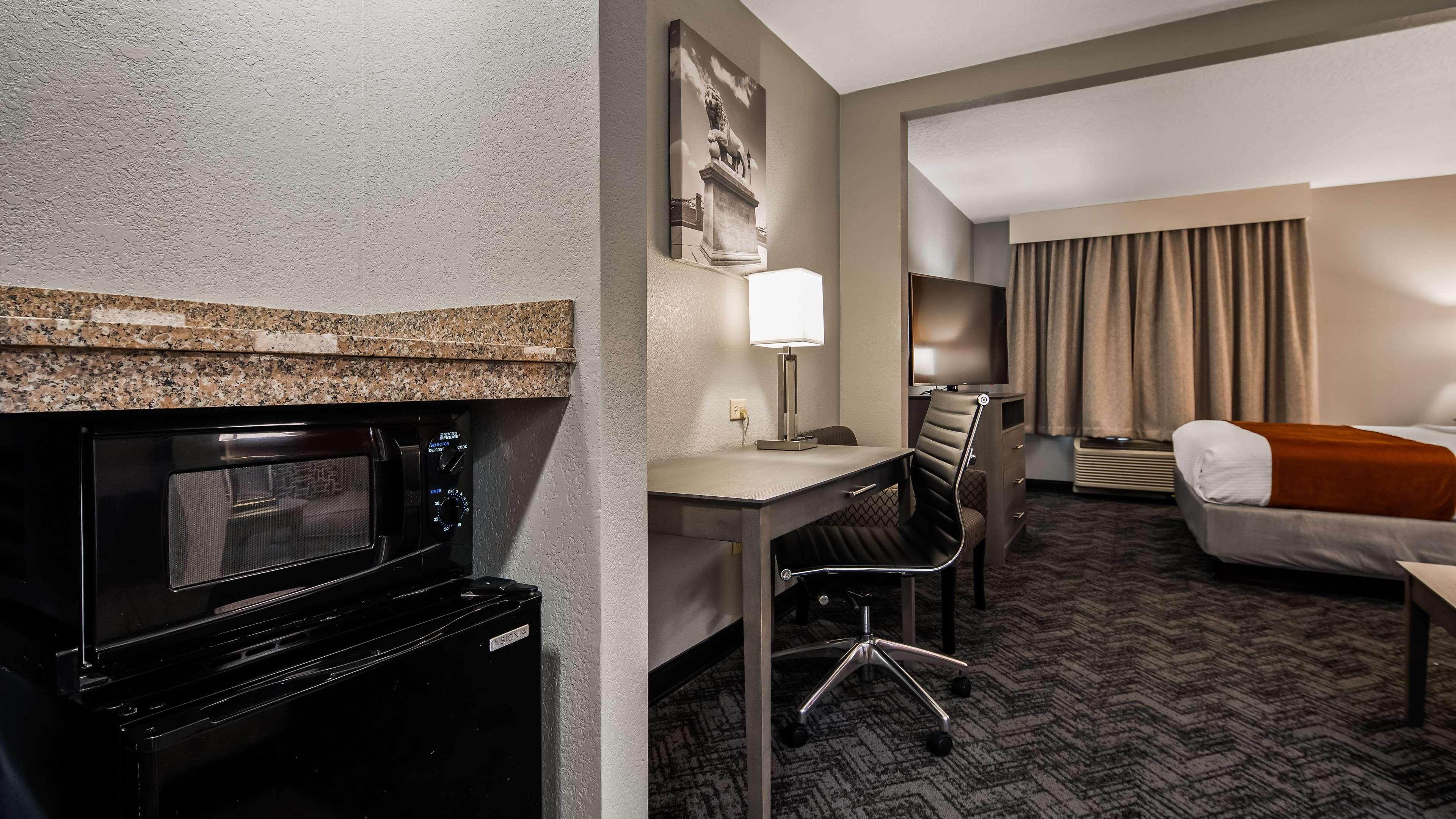 Best Western Plus New Caney Inn & Suites Екстер'єр фото